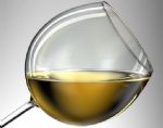 Harmonizando vinhos brancos com a gastronomia brasileira durante o verão